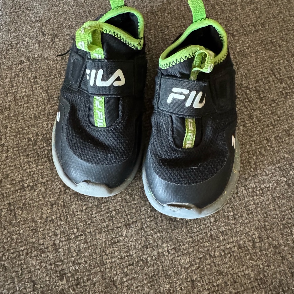 Fila Kids Black and Green Shoes
